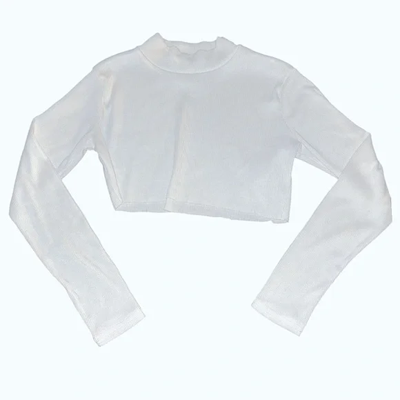 5/25$ ✨ Ribbed XTra Crop Top - Picture 5 of 5